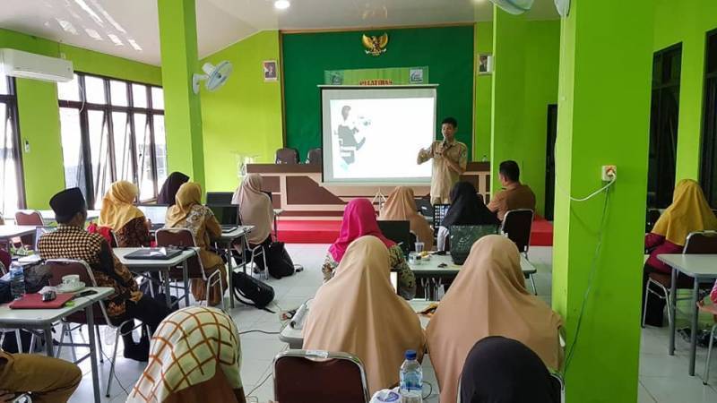 Hadapi Siswa Milenial, KKG PAI Adakan Pelatihan Pembelajaran Berbasis IT